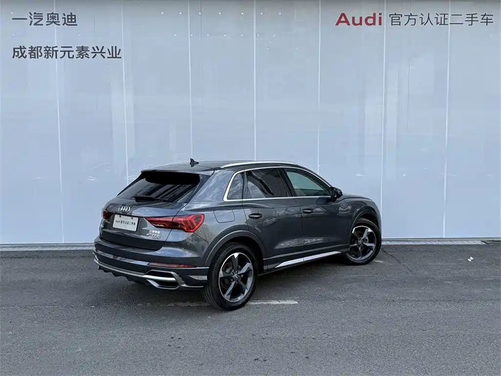 Audi Q3 — фото 4