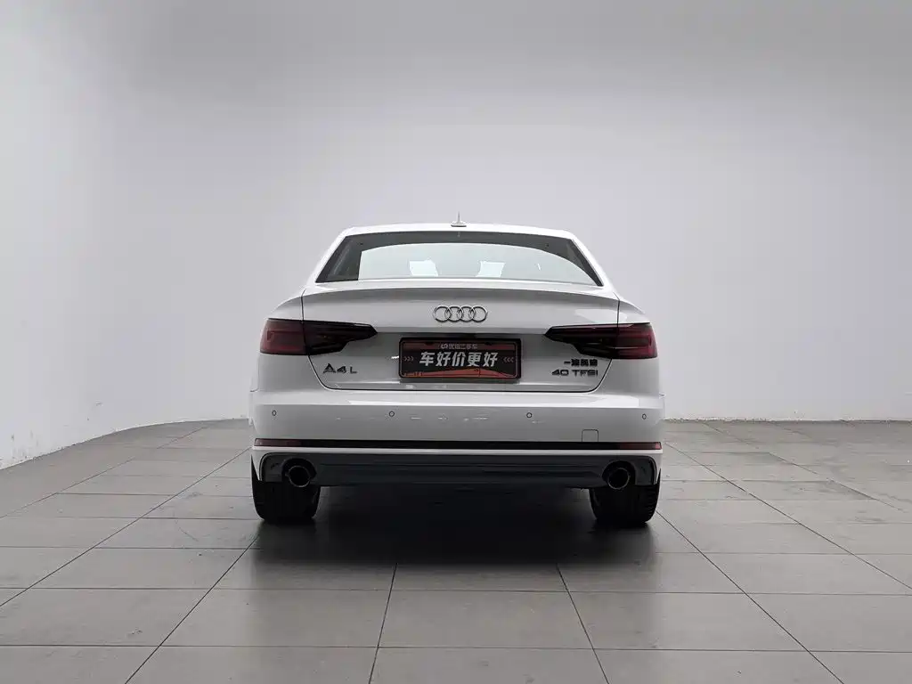 Audi A4L — фото 4