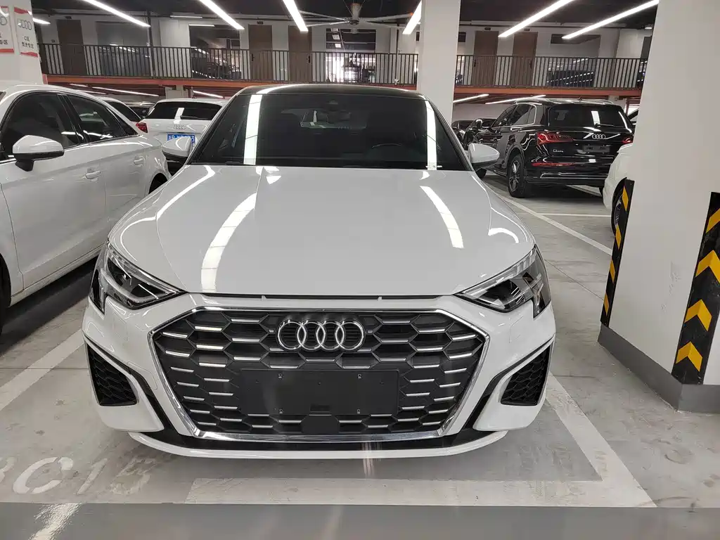 Audi A3 — фото 2