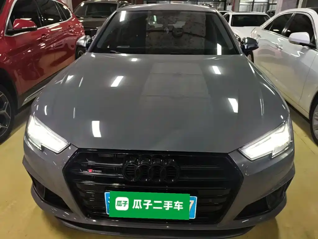 Audi A4 (Import) — фото 3