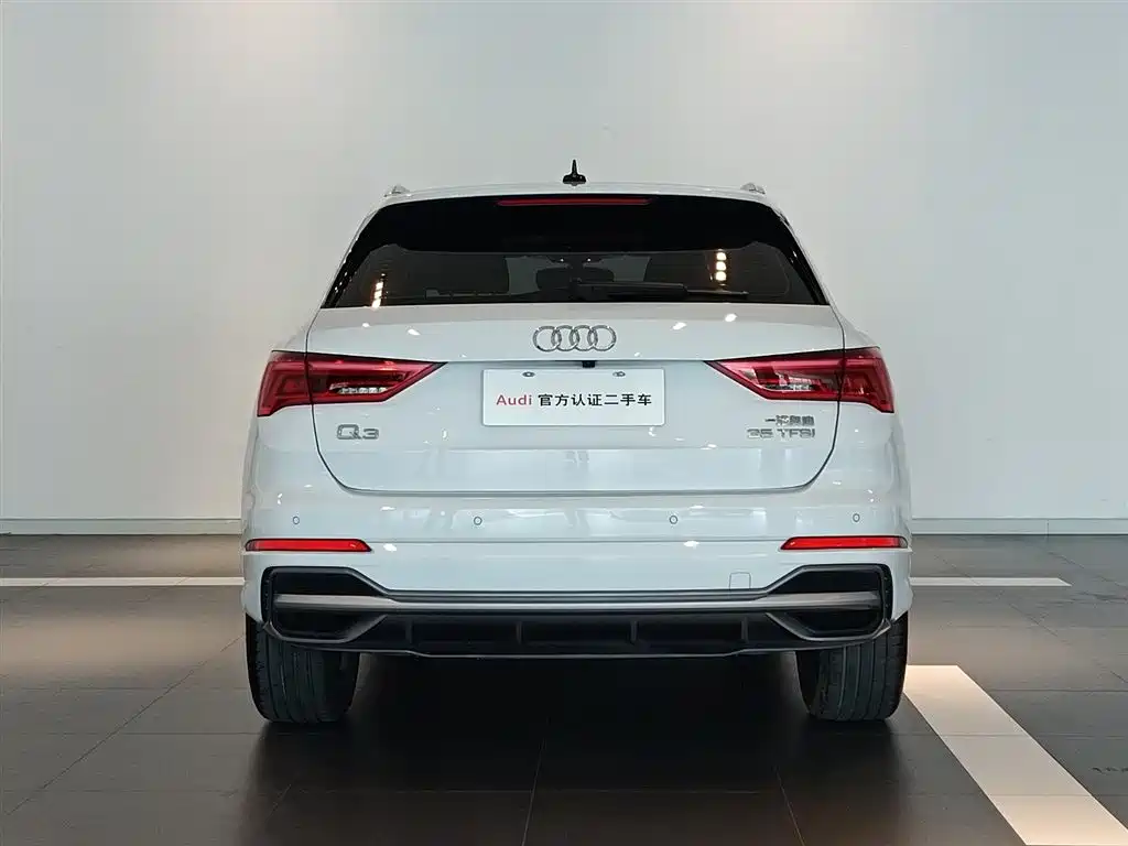 Audi Q3 — фото 5