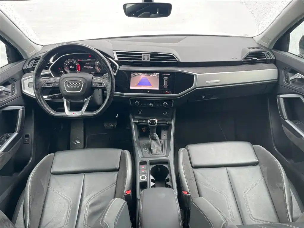 Audi Q3 Sportback — фото 7
