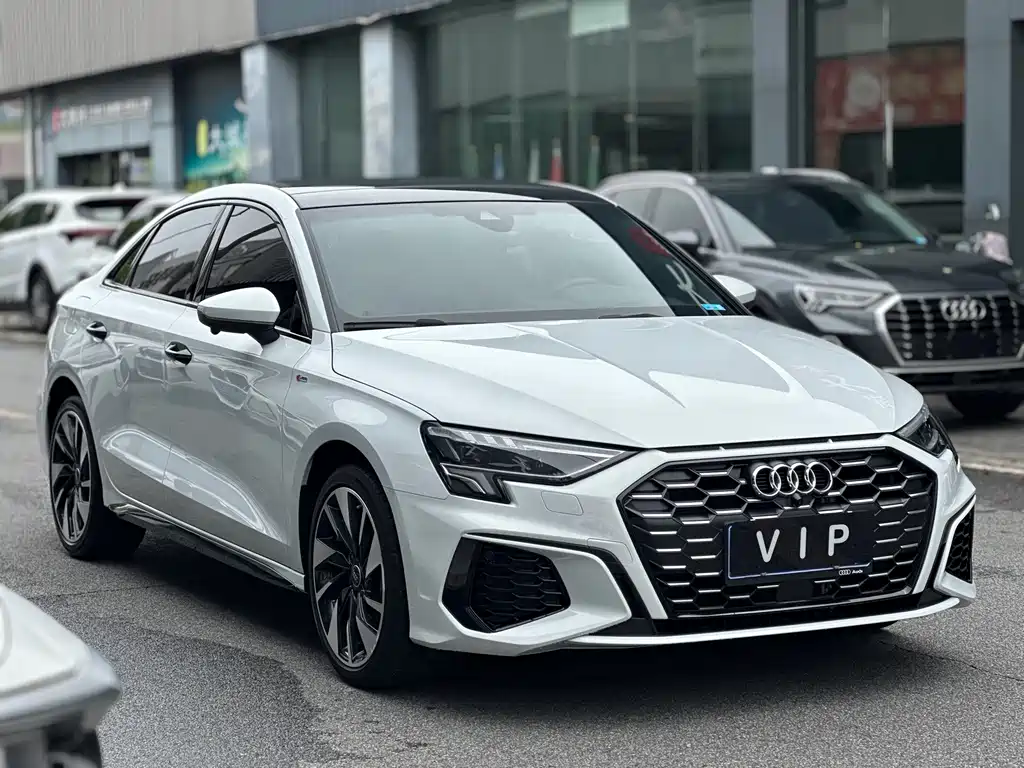 Audi A3 — фото 3