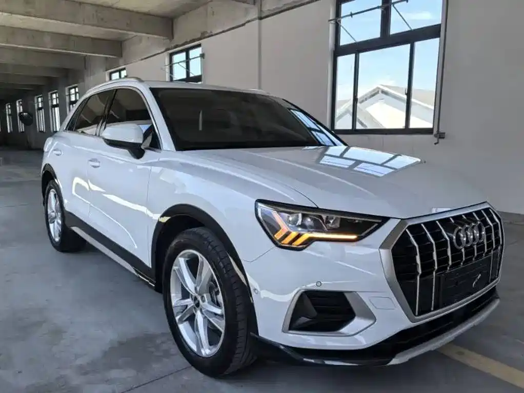 Audi Q3 — фото 2