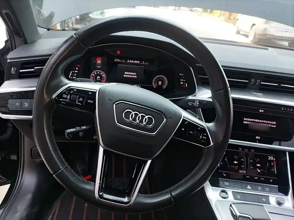 Audi A6L — фото 11