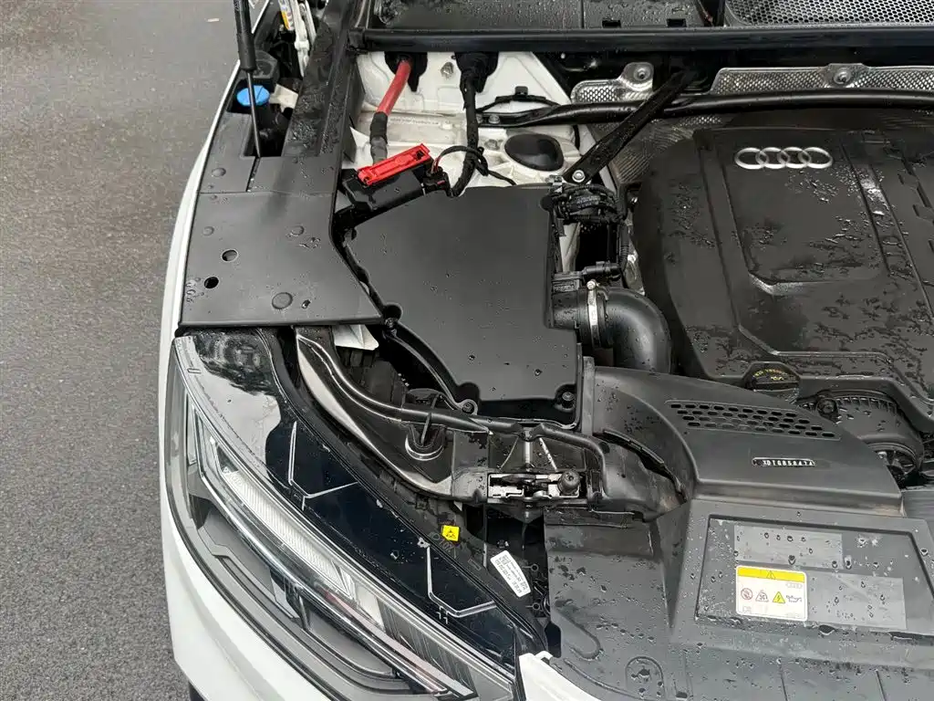 Audi Q5L Sportback — фото 23