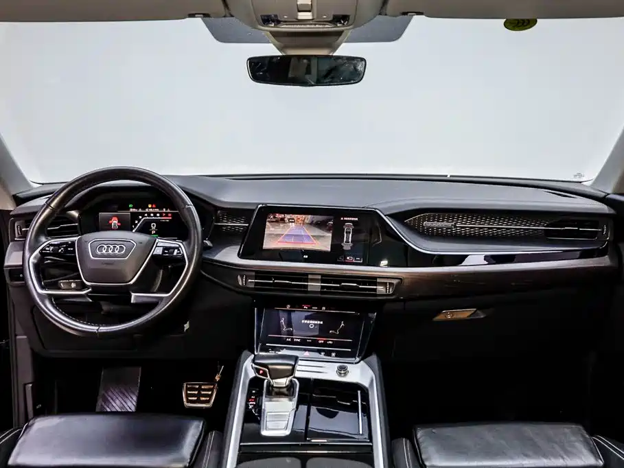 Audi Q6 — фото 29