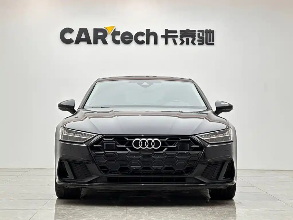 Audi A7 — фото 7