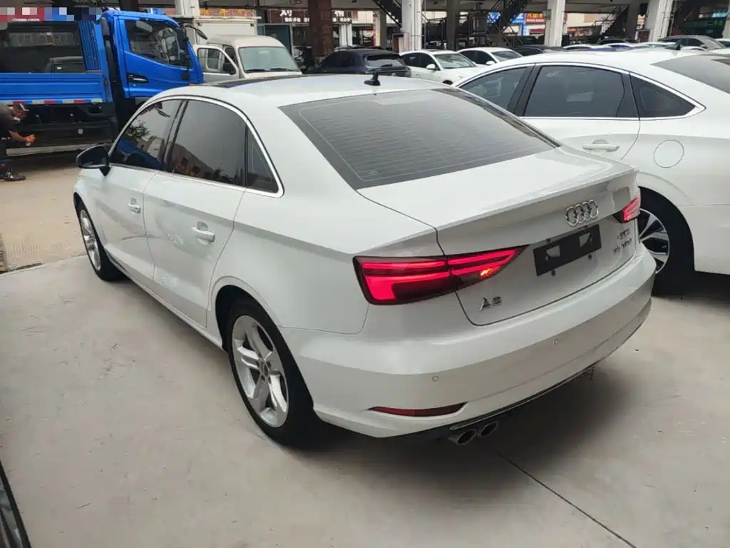 Audi A3 — фото 5