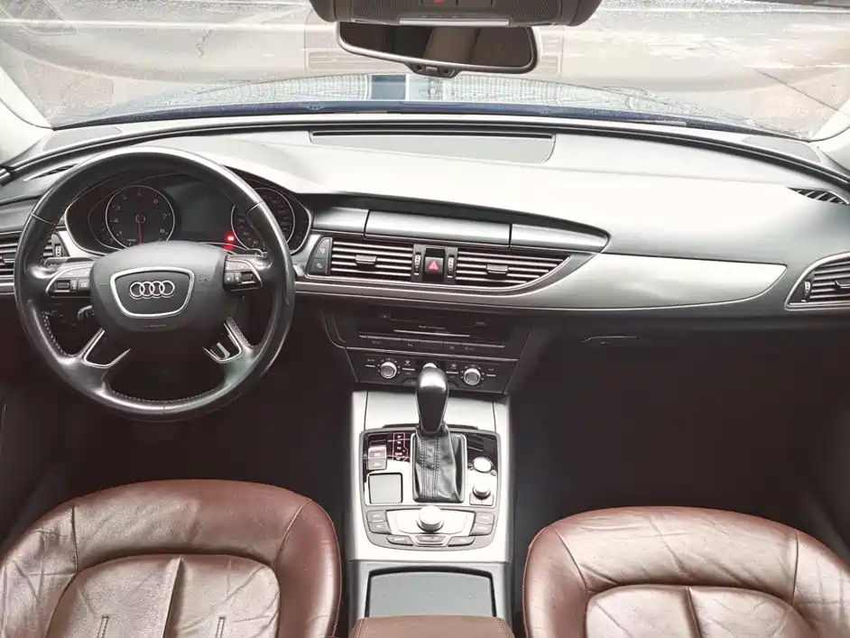 Audi A6L — фото 5