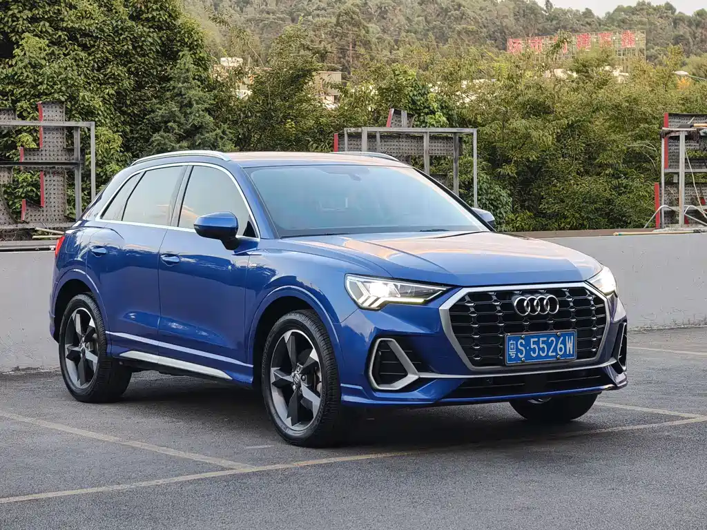 Audi Q3 — фото 3