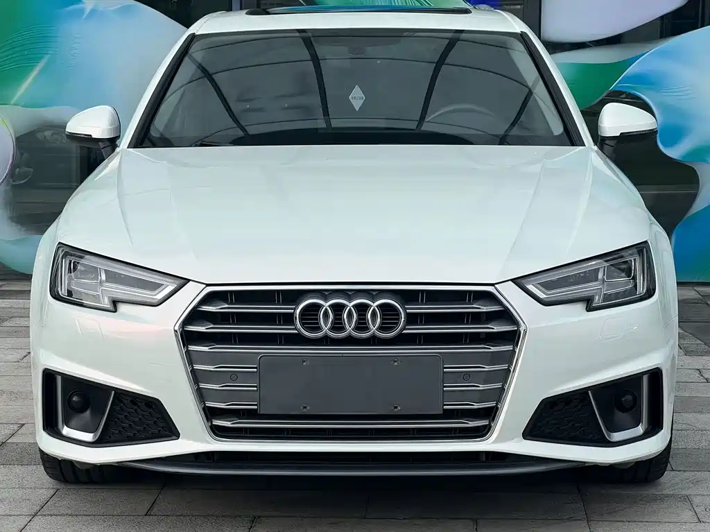 Audi A4L — фото 3