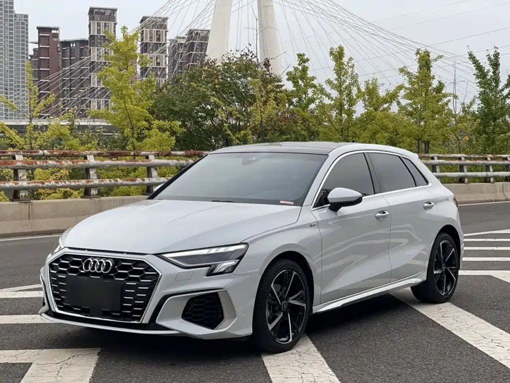 Audi A3 — фото 2