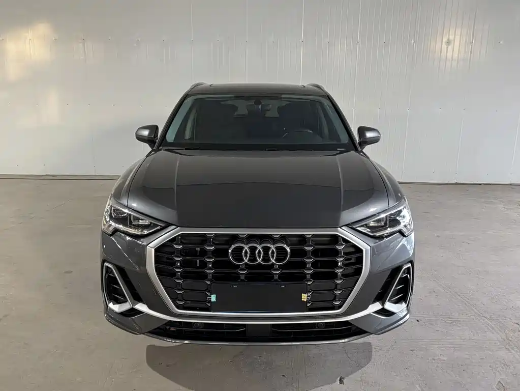Audi Q3 — фото 3