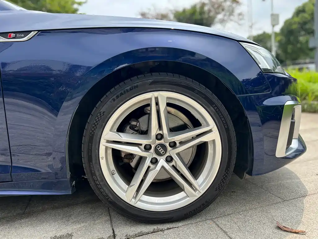 Audi A5 (Import) — фото 7