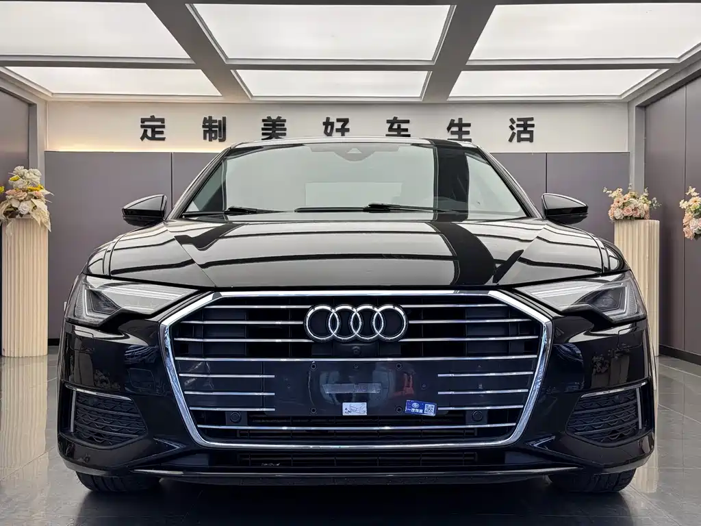 Audi A6L — фото 2
