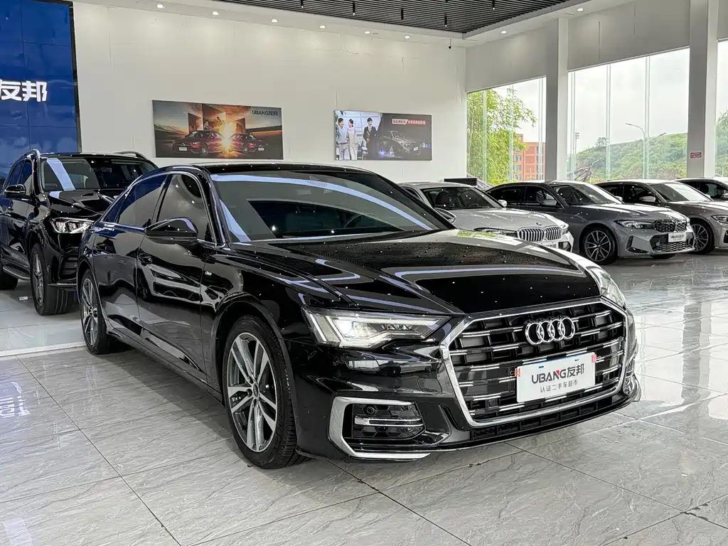 Audi A6L — фото 2