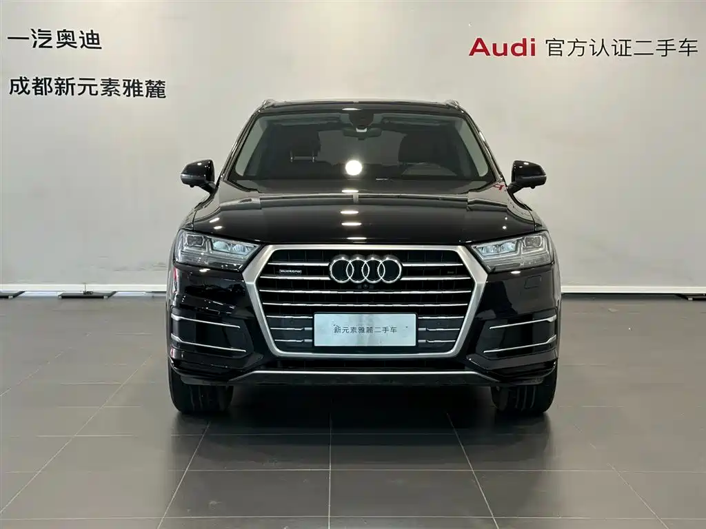 Audi Q7 — фото 2