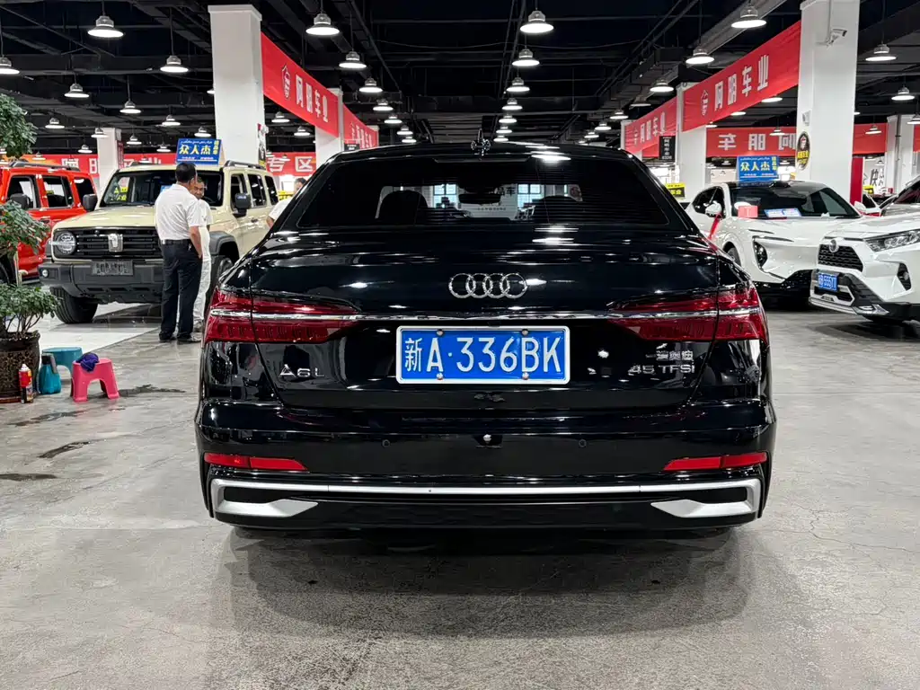 Audi A6L — фото 4