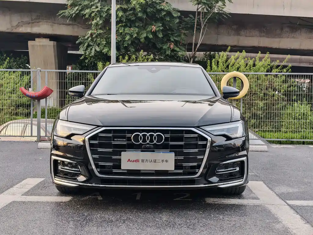 Audi A6L — фото 2