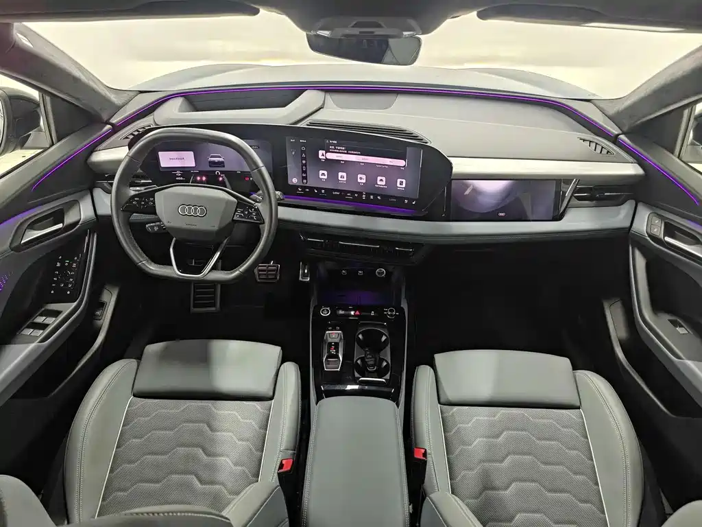 Audi Q6L e-tron — фото 6