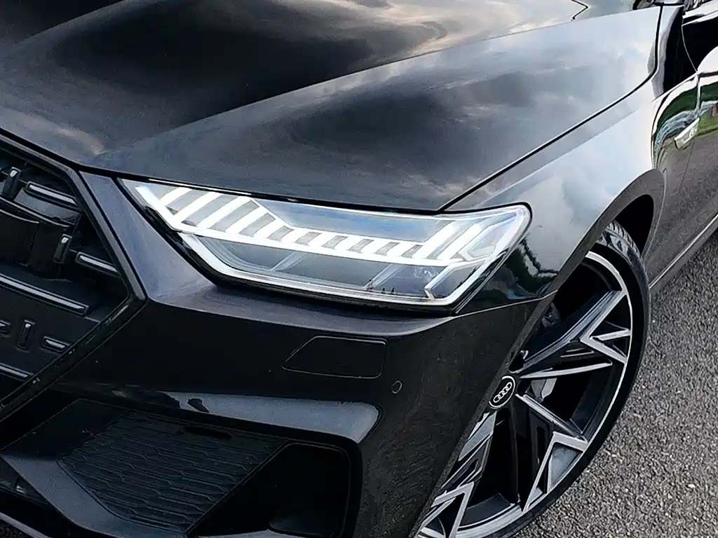 Audi A7L — фото 4