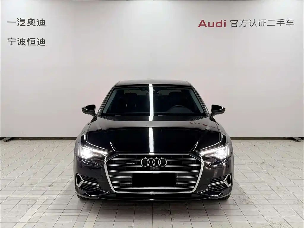 Audi A6L — фото 2