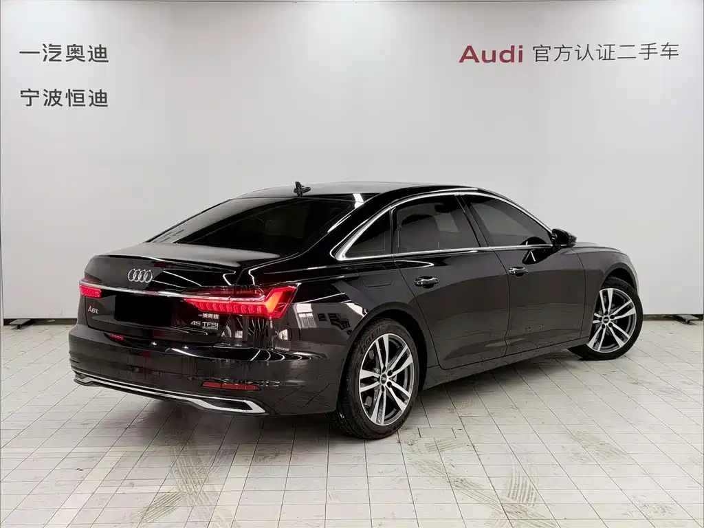 Audi A6L — фото 5