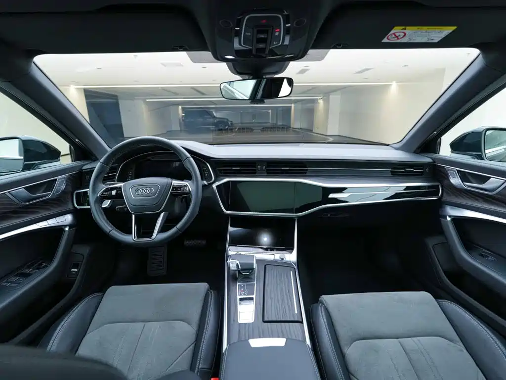 Audi A6L — фото 19