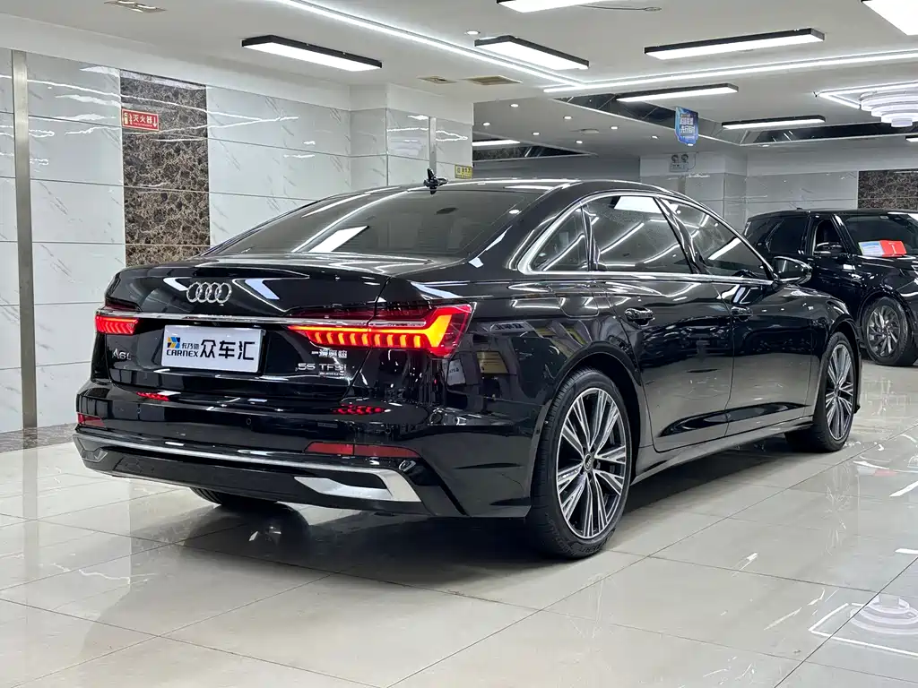Audi A6L — фото 6