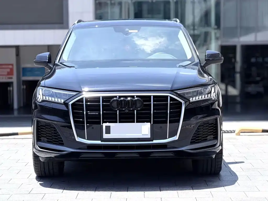 Audi Q7 — фото 2