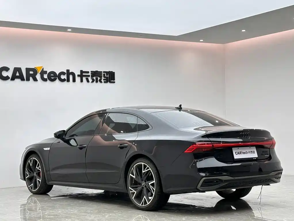 Audi A7L — фото 3