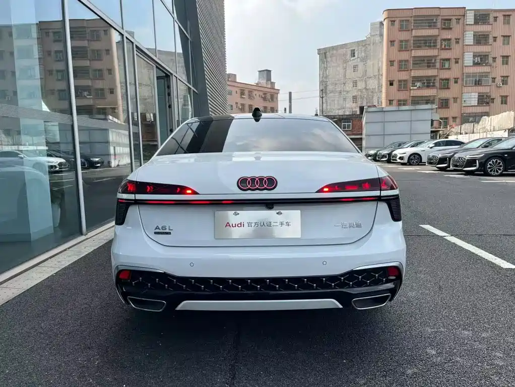 Audi A6L — фото 3