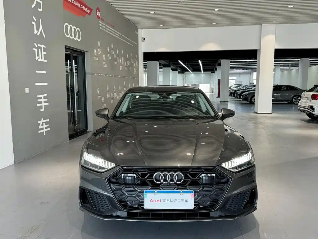 Audi A7 — фото 2