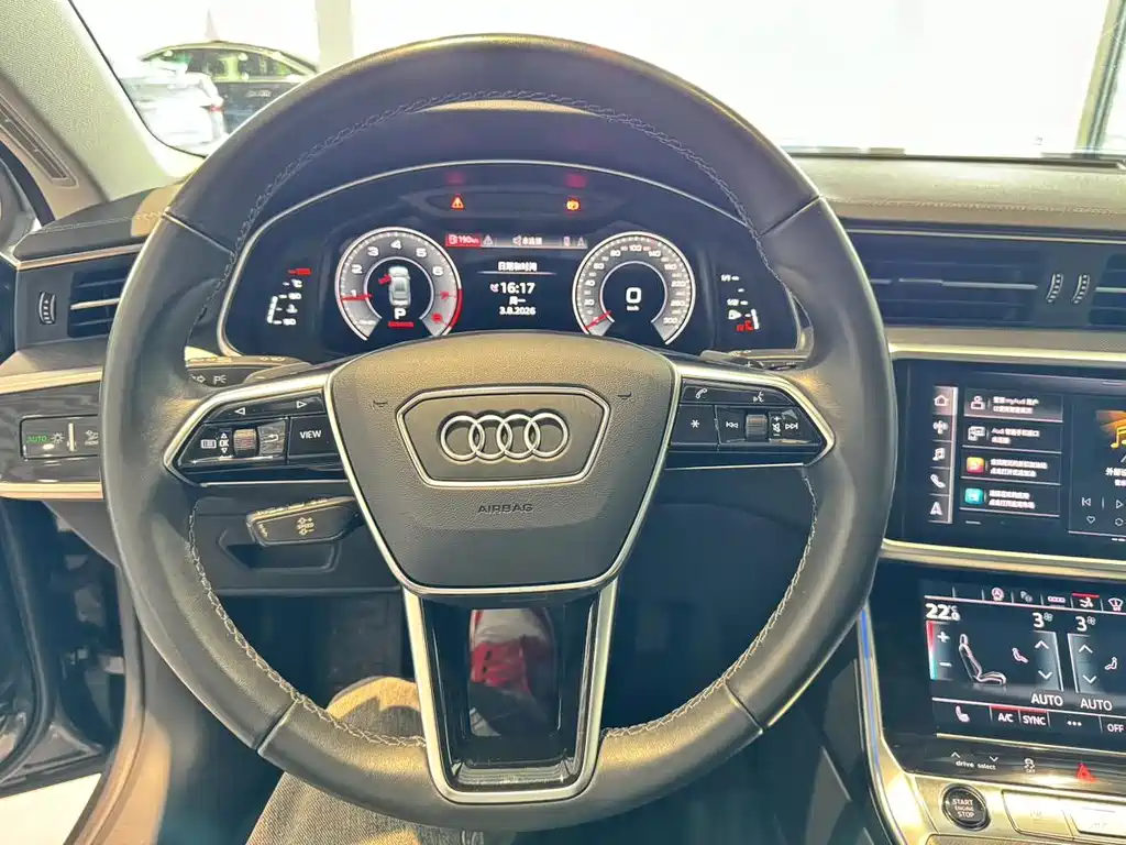 Audi A7 — фото 11