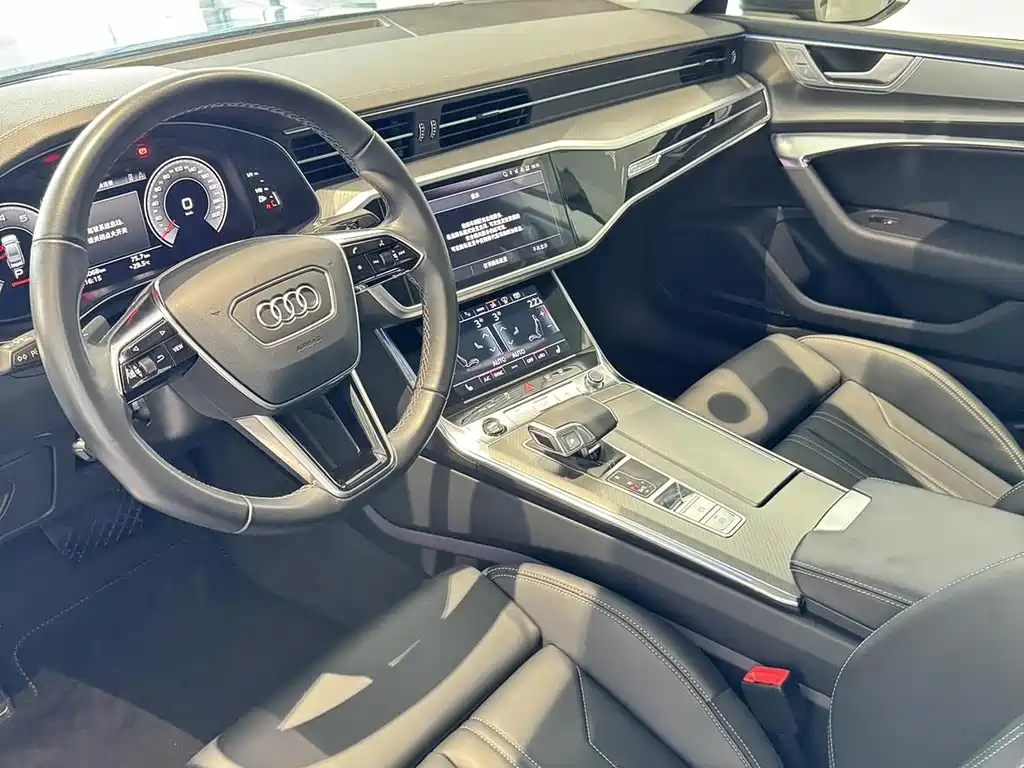 Audi A7 — фото 7