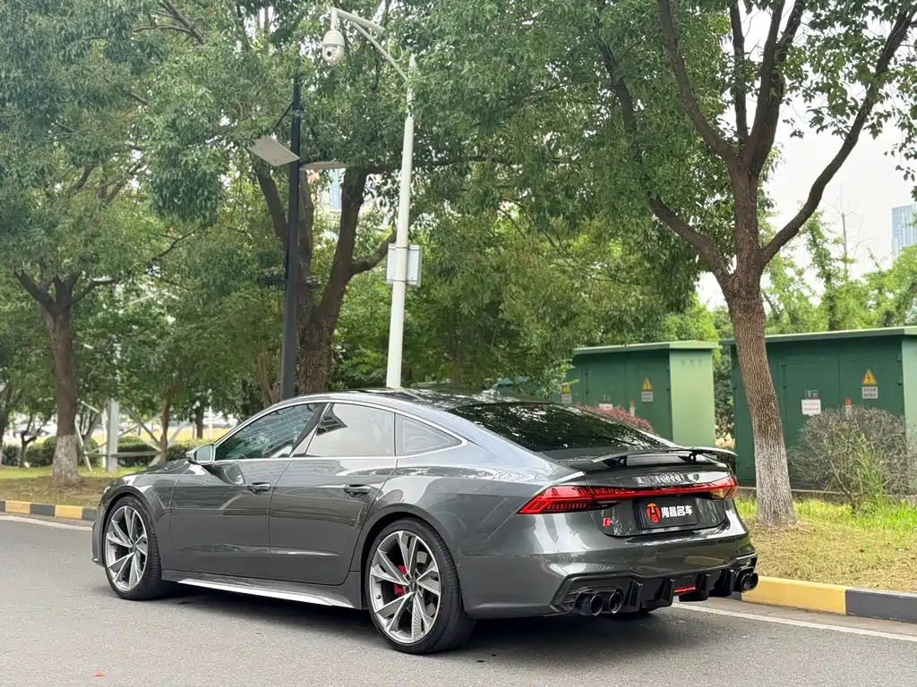 Audi S7 — фото 4