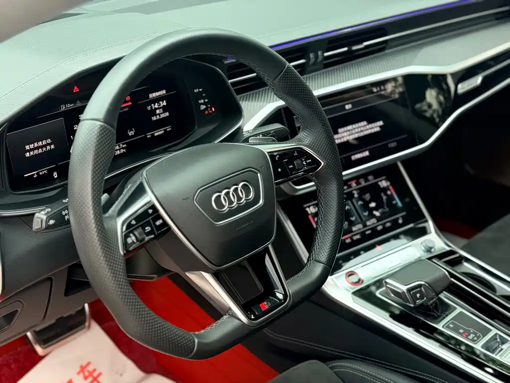 Audi S7 — фото 7