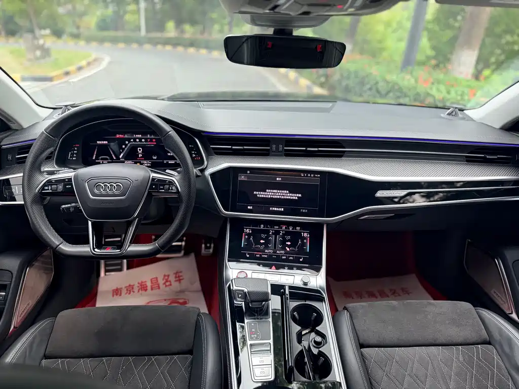 Audi S7 — фото 8