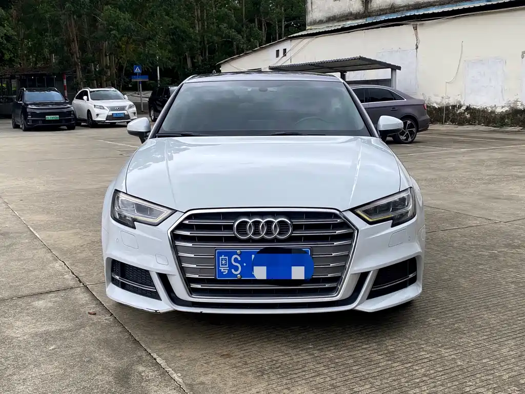 Audi A3 — фото 2