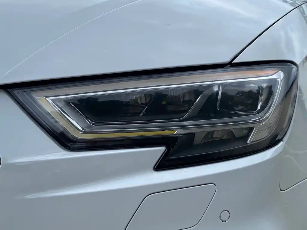 Audi A3 — фото 13