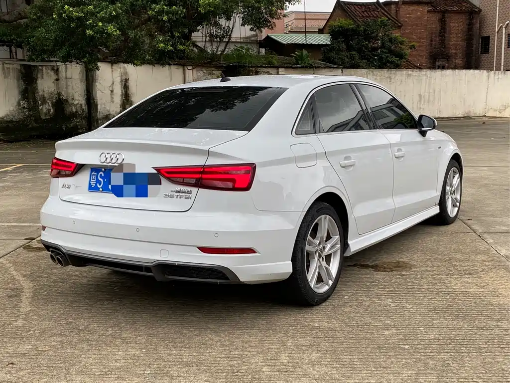 Audi A3 — фото 4