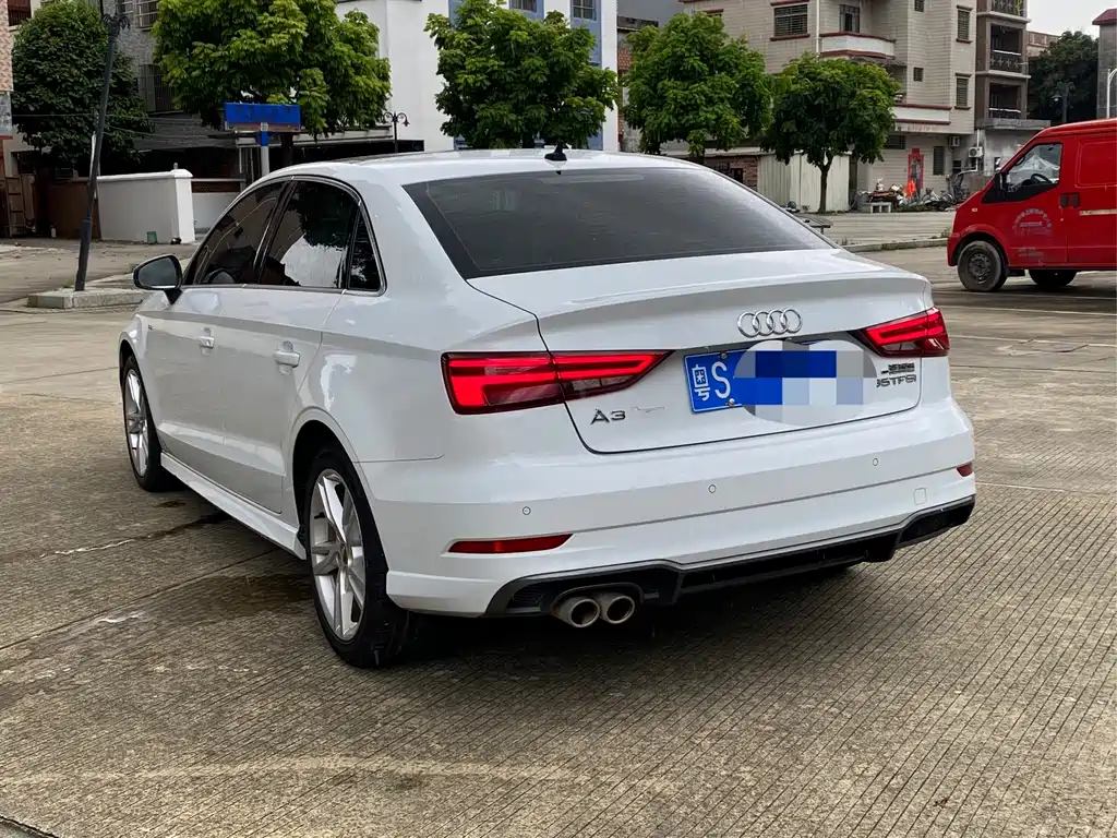 Audi A3 — фото 6