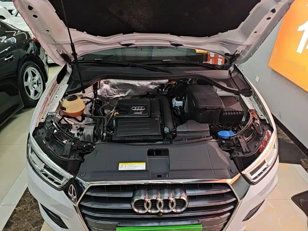 Audi Q3 — фото 20