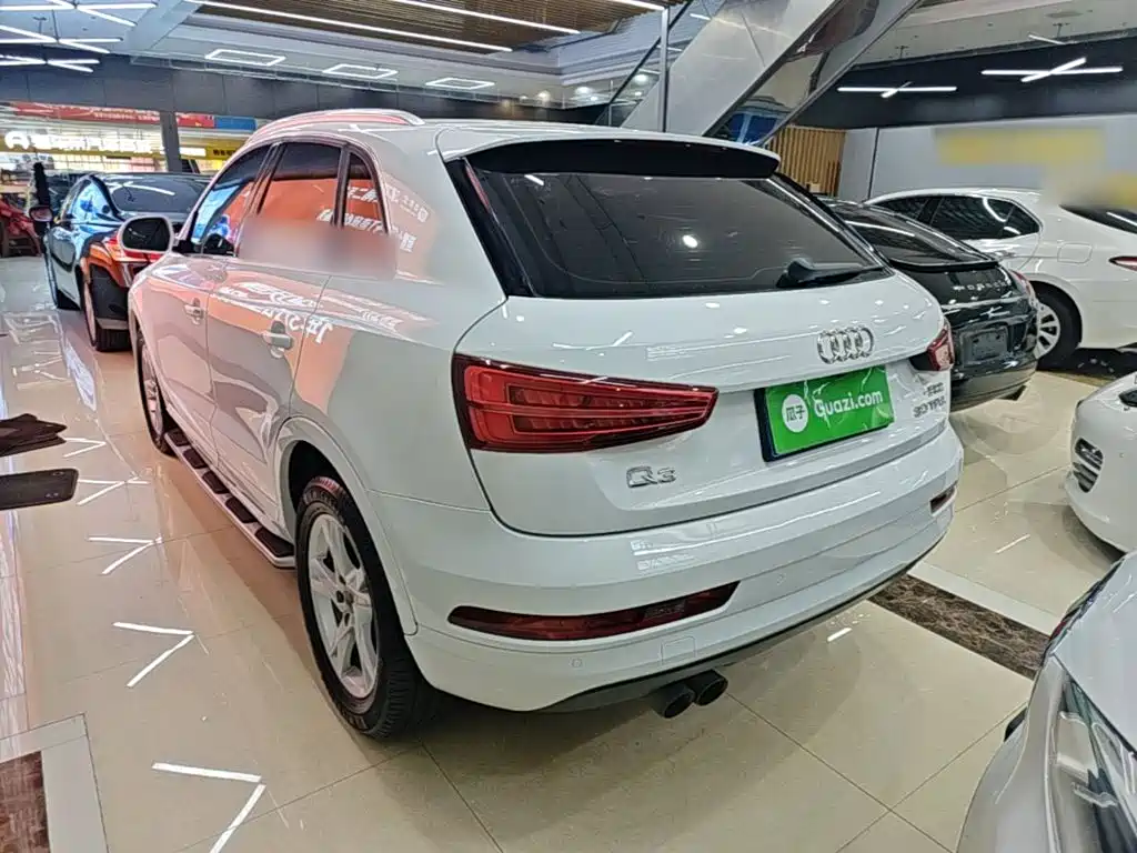 Audi Q3 — фото 5