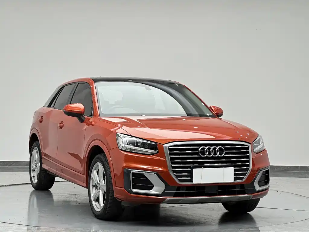 Audi Q2L — фото 3