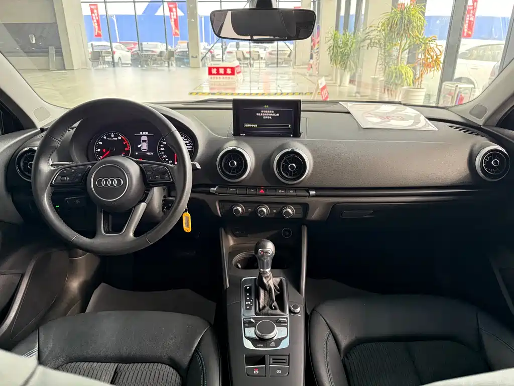 Audi A3 — фото 10