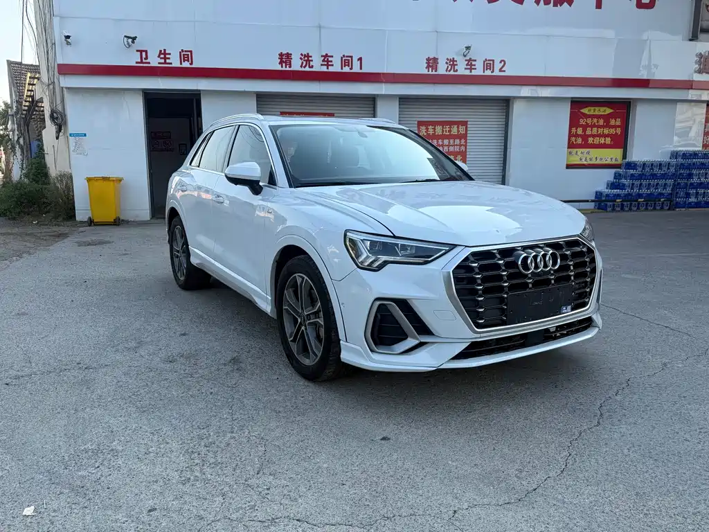Audi Q3 — фото 2