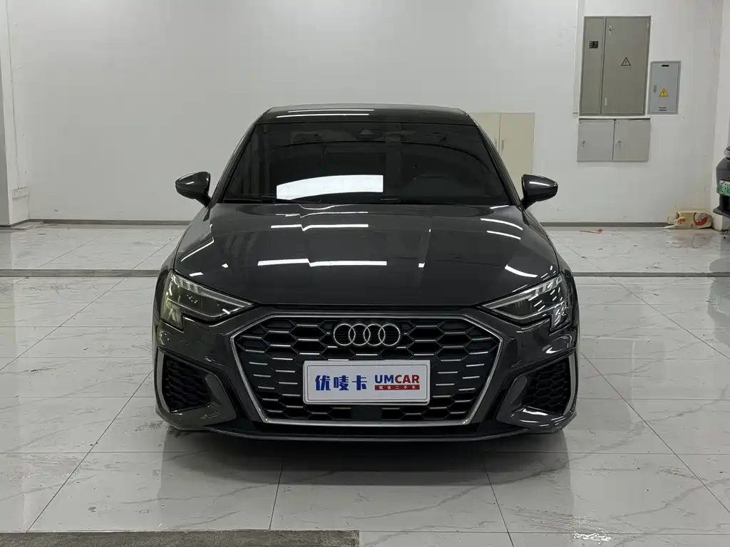 Audi A3 — фото 2
