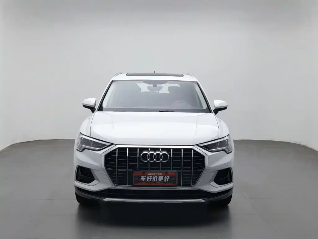 Audi Q3 — фото 3